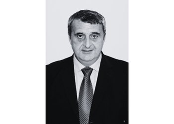 Preminuo dekan PMF-a prof. dr Radoslav Dekić