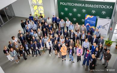 /uploads/attachment/vest/15804/2025-06-09-_XIV-International-Staff-Week-fot-Dariusz-Piekut-PB__4_.jpg