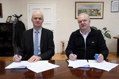 Уређење објекта Академије и Центра за подршку студентима са инвалидитетом