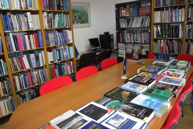 The Elea Company donated 867 books to the University of Banja Luka