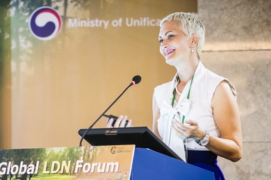 Ms Marijana Kapovic-Solomun, PhD, at the forum in Seoul