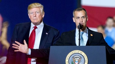 /uploads/attachment/vest/8072/Trump-Corey-Lewandowski.jpg